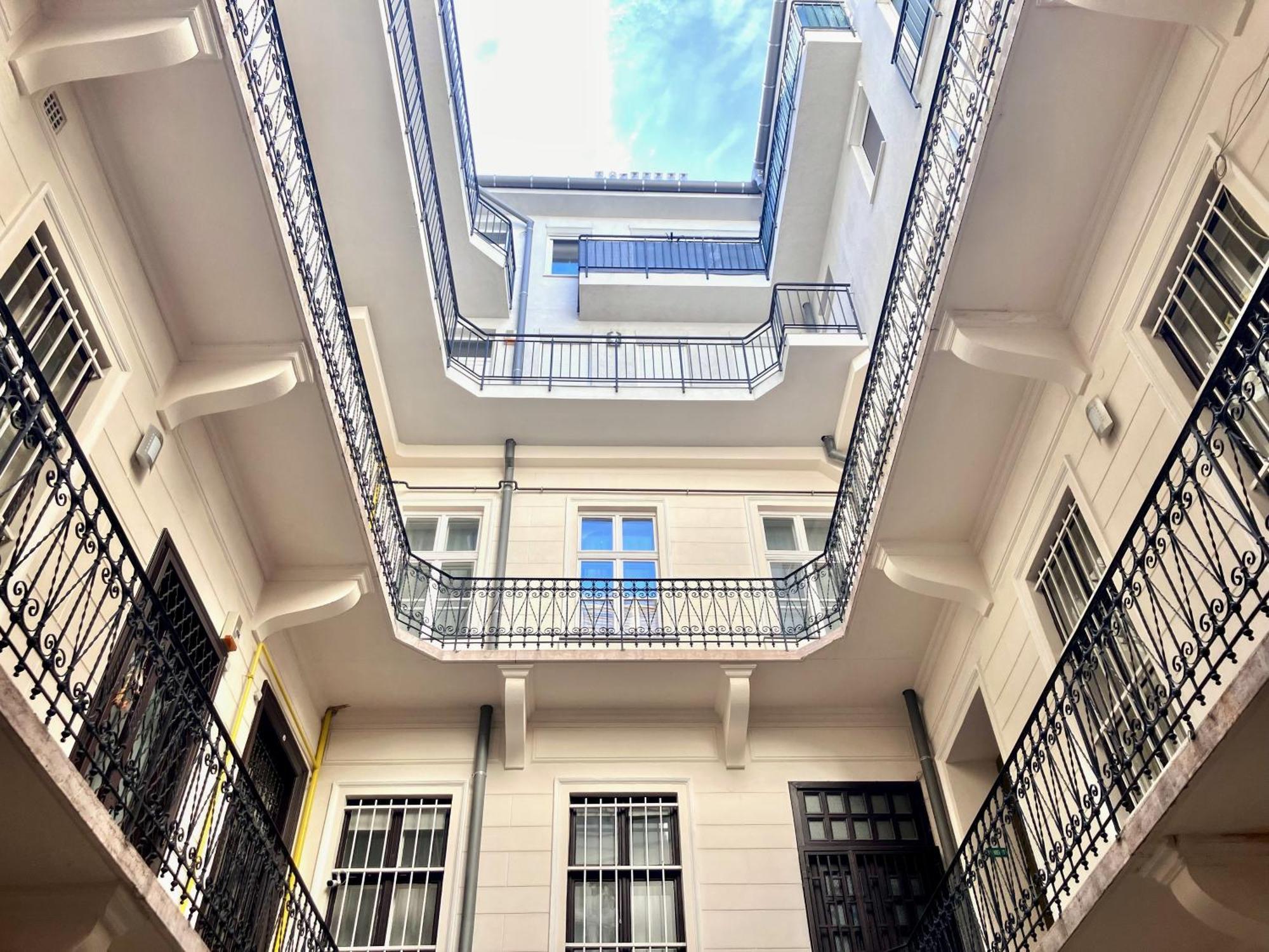 Paulay Design Apartment Budapest Esterno foto